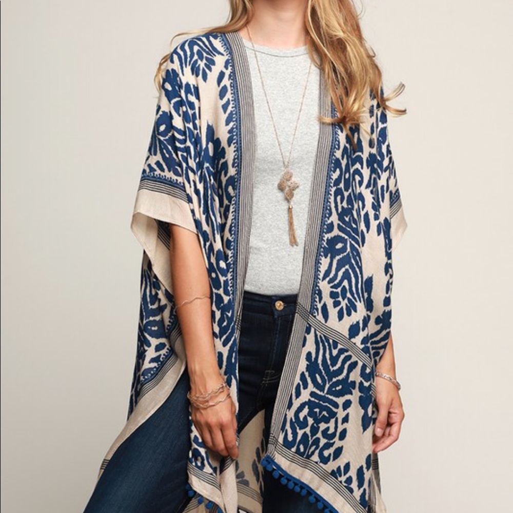 JUST IN‼️LEOPARD DETAIL BLACK IVORY- Kimono - Picture 6 of 6